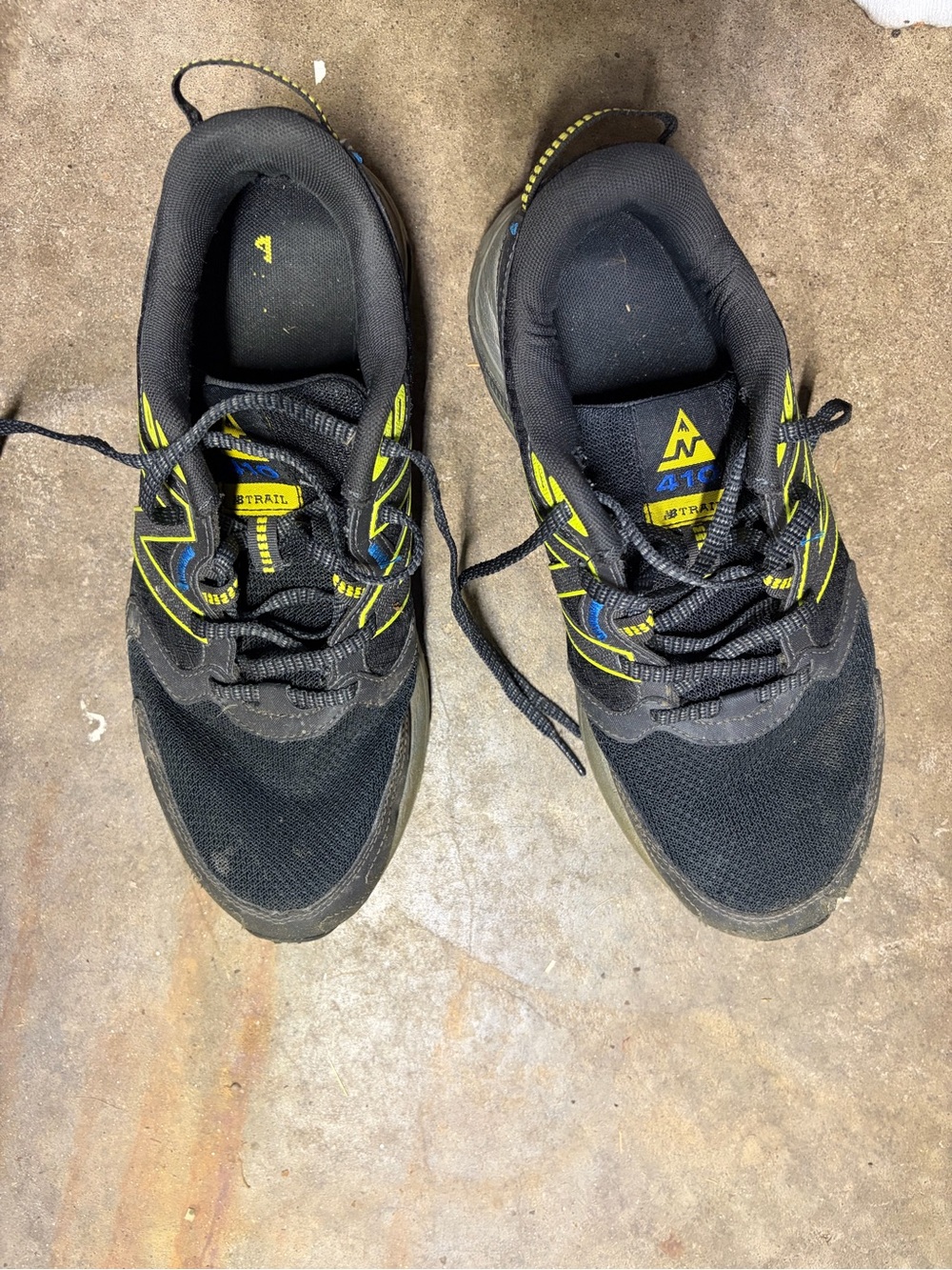 Black new balance  Athletic Sneakers with Neon Yellow Accents